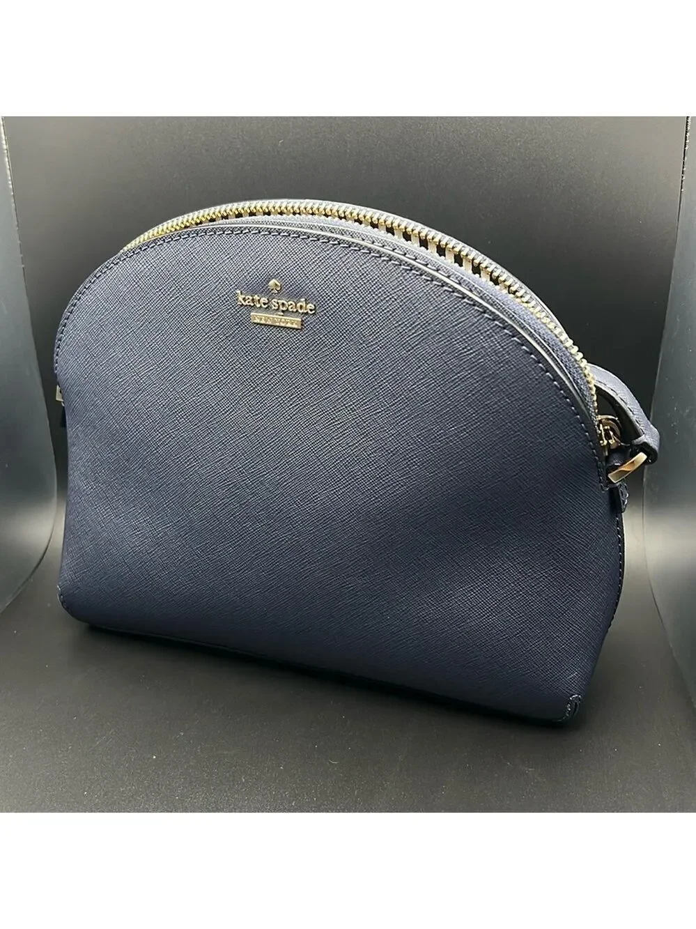 🎉HOST PICK!!🎉 Kate Spade Dome Top RARE Blue w/Dust Bag